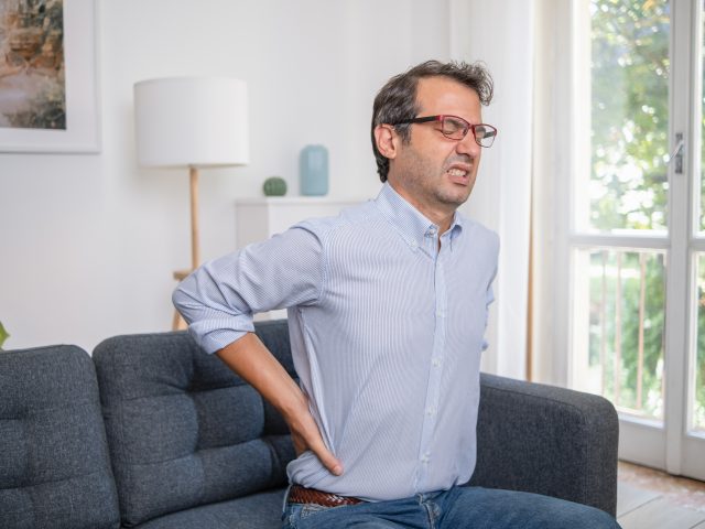 What Causes Kidney Stones?