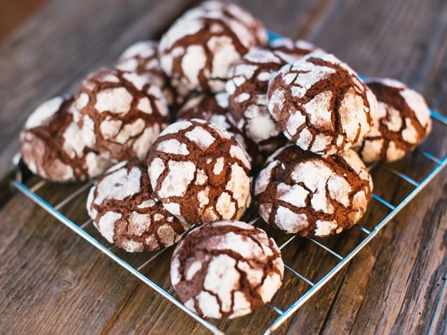 Chocolate Crinkle Cookies