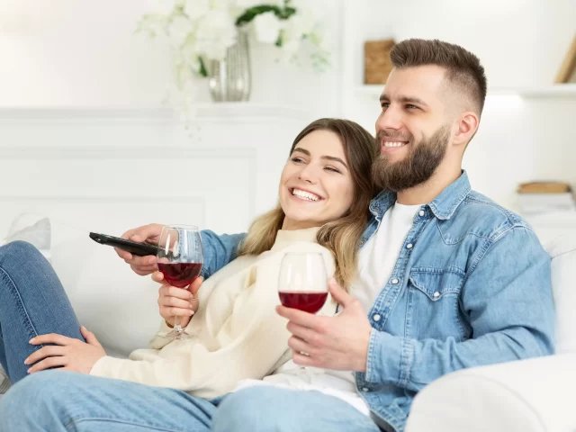 Does Having a Nightcap Make Sleep Better or Worse?