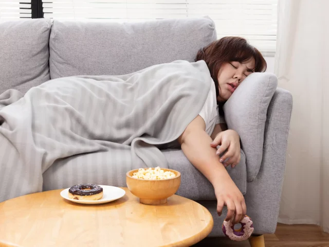 7 Ways That Sleep Affects Your Weight